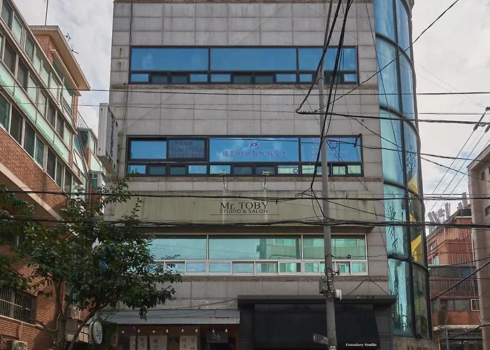 서울 홍대 풀게스트하우스2 홍대입구역7번출구 넓은공간 2room 단독전체사용 파티가능 서울특별시