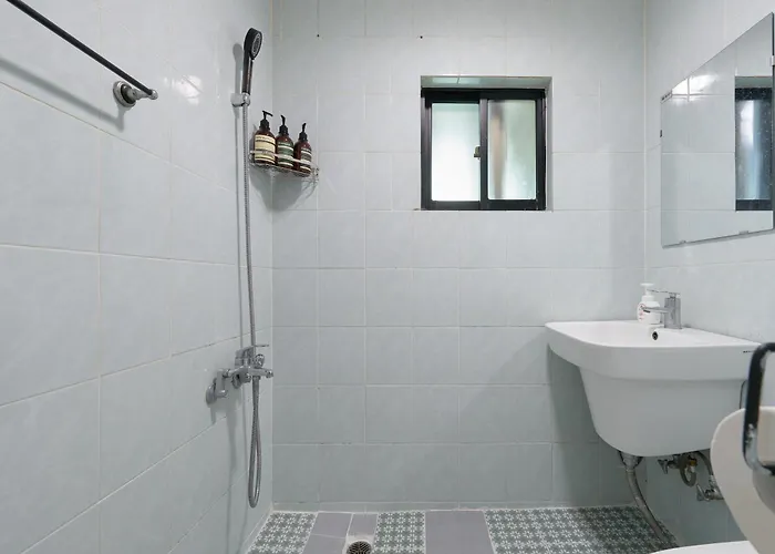 서울 홍대 풀게스트하우스2 홍대입구역7번출구 넓은공간 2room 단독전체사용 파티가능 서울특별시